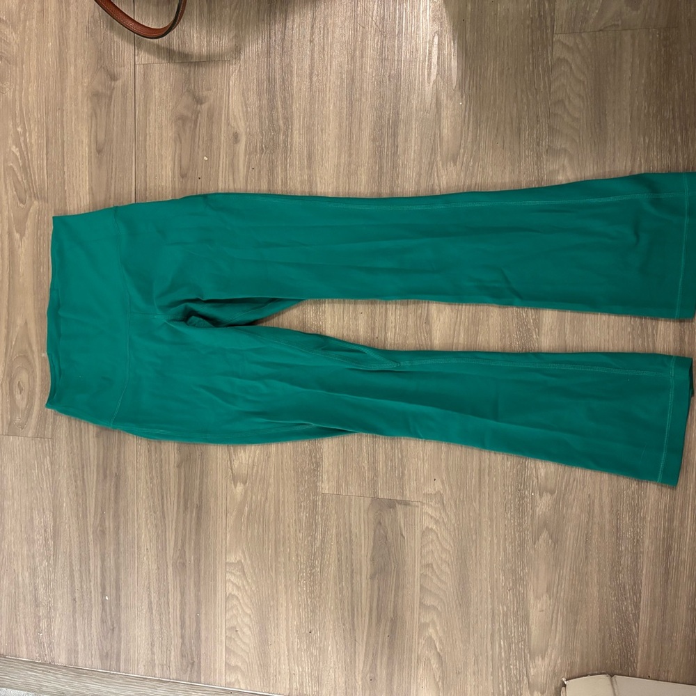 Lululemon Athletica Green Straight Leg Pants